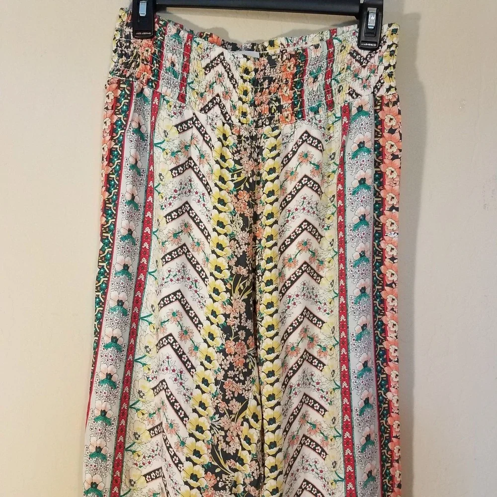 Oneill Pants Women L Large Wide Leg Floral Smocked Pullon Boho‎ Beachy Resort - Picture 2 of 6